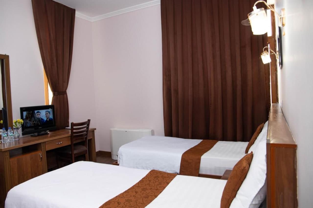 Hotel Registon Samarkand Luaran gambar